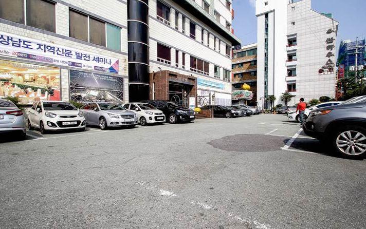 Geoje Tourist Hotel 外观 照片